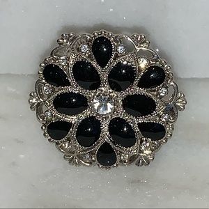 1928 Jewelry Silver Tone Black Stretch Ring